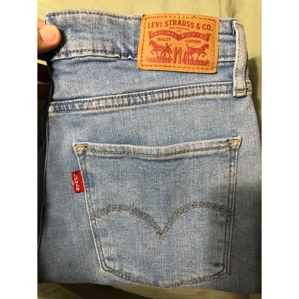 Levi's 721 high rise skinny jeans women's size 27 light‎ medium wash distressed - Image 7