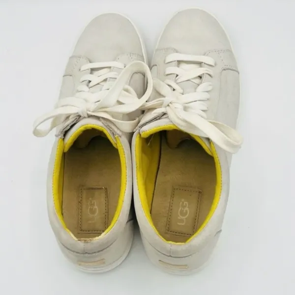 Ugg Australia Karine Sneaker Suede Lace Up Shoe off White Lily size 8 - Image 9