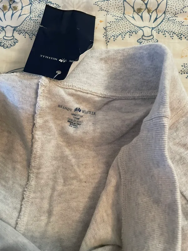 Brandy Melville Grey Sweatpants - Image 3