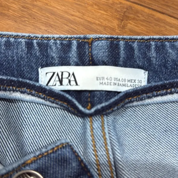 Zara High Rise Slouchy Panel Ankle Cropped Denim Jeans - Size 00 - Image 2
