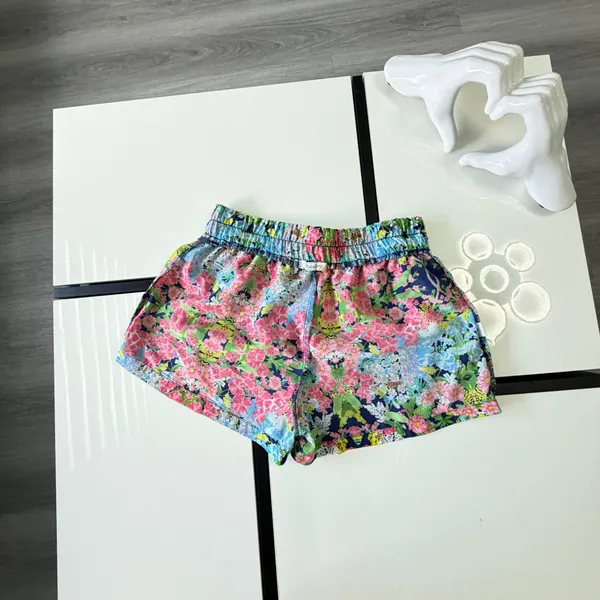 Freebird Floral Elastic Waist Shorts – Bright Summer Print 🌺✨ - Image 3