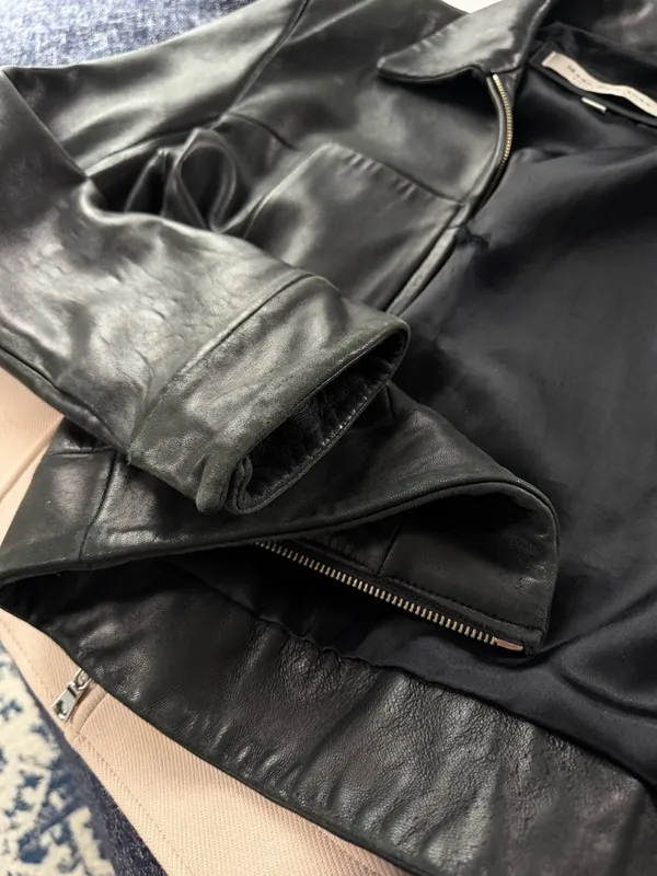 Vintage Black Leather Zip-Front Jacket - Image 6