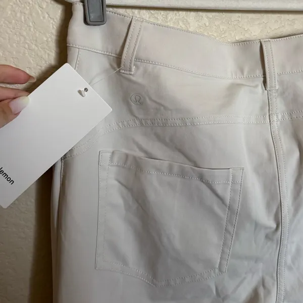 Lululemon City Sleek 5 Pocket Wide Leg HR 7/8 Pant‎ Sz 32 White Opal Plus Size - Image 7