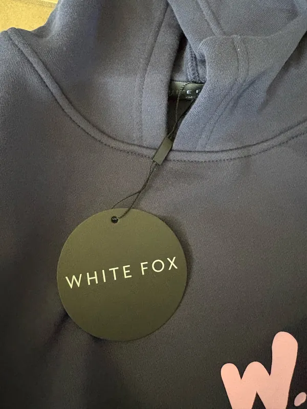 White Fox Boutique Lounge Hoodie NWT - Image 6