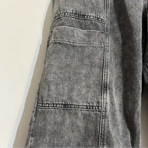 Gap High Rise Wide Leg Cargo Jeans Utility Black Wash Size XL - Image 3