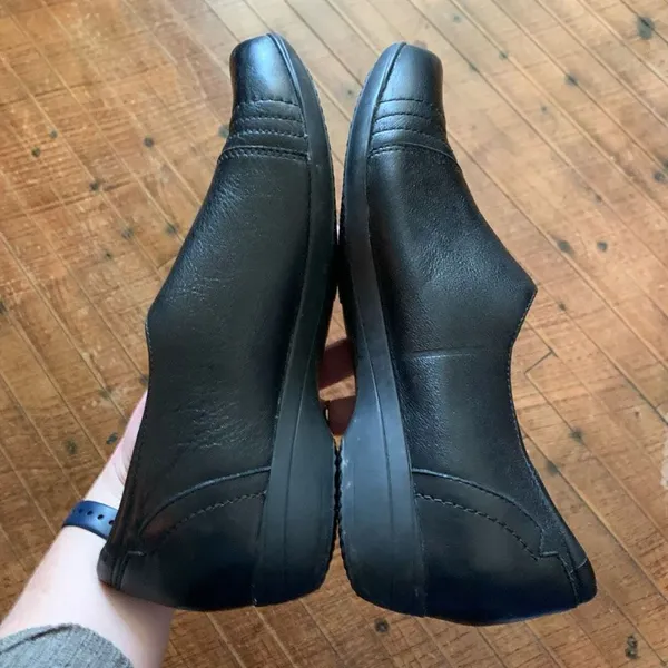 Dansko black ortho comfortable normcore size 39/8 shoes - Image 3