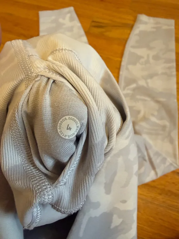 Lululemon Leggings - Image 3