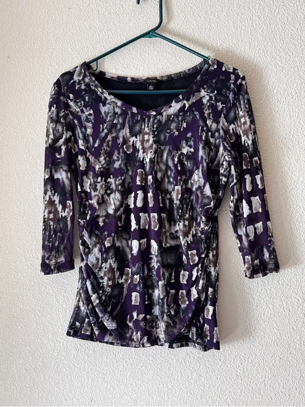 GNW Purple Abstract Print 3/4 Sleeve V-Neck Top - Image 2