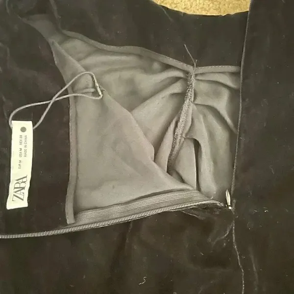 NWT Zara Women Black Fringed Velvet High Waist Ruched Front Detail Mini S #1140 - Image 10