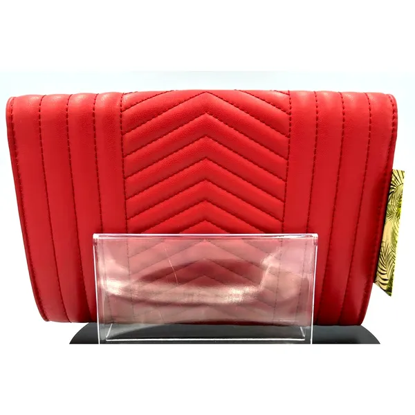 Badgley Mischka Crossbody Chevron Quilted Center Cover - Red - Image 7