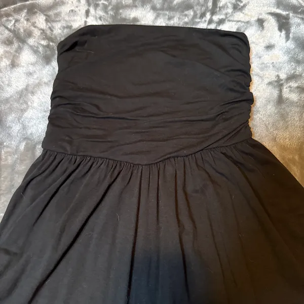 Cute strapless black romper Size XS - Image 2