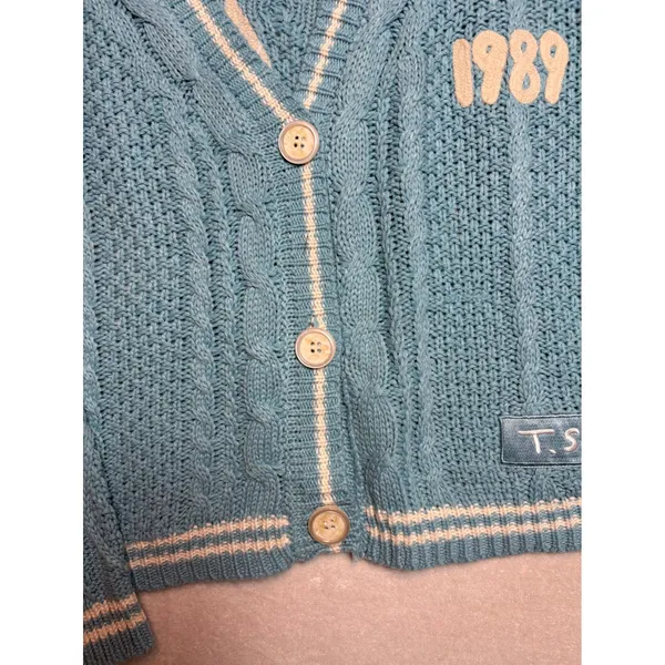 Taylor Swift 1989 Taylor's Version Cardigan Blue Seagull XS/SM Official Merch - Image 7
