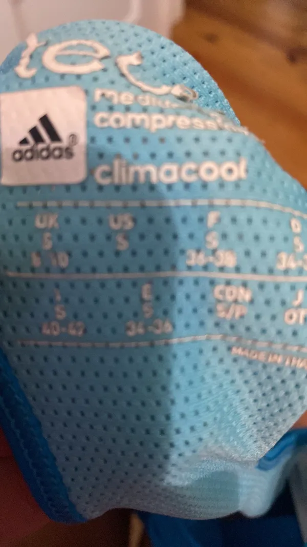 Adidas Size Small Sports Bra - Image 5