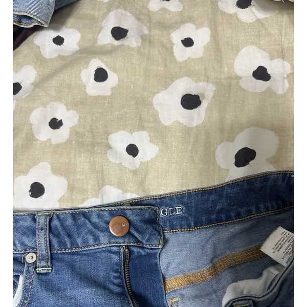 American eagle jean shorts - Image 2