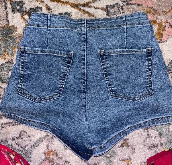 Wild Fable High-Rise Shorts Denim - Image 3