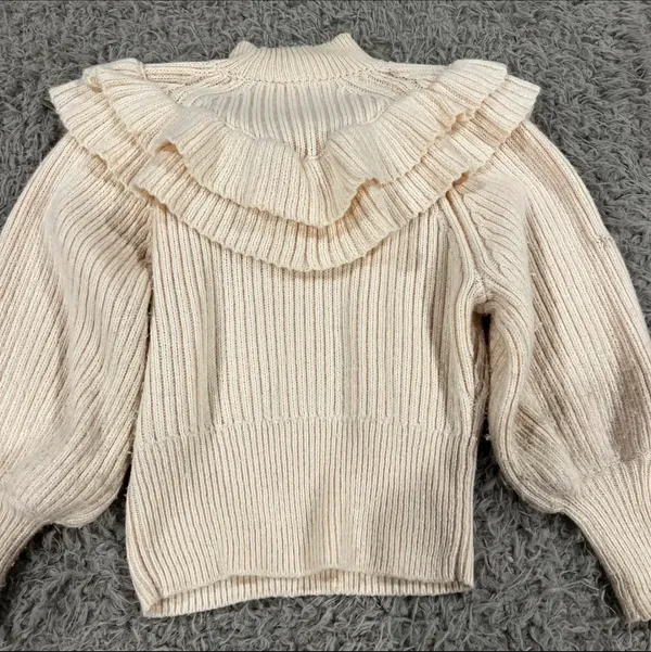 H&M Sweater - Image 4