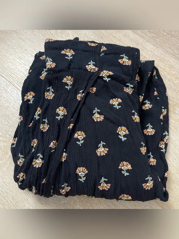 Billabong Black Floral Print Wide Leg Pants - Image 3