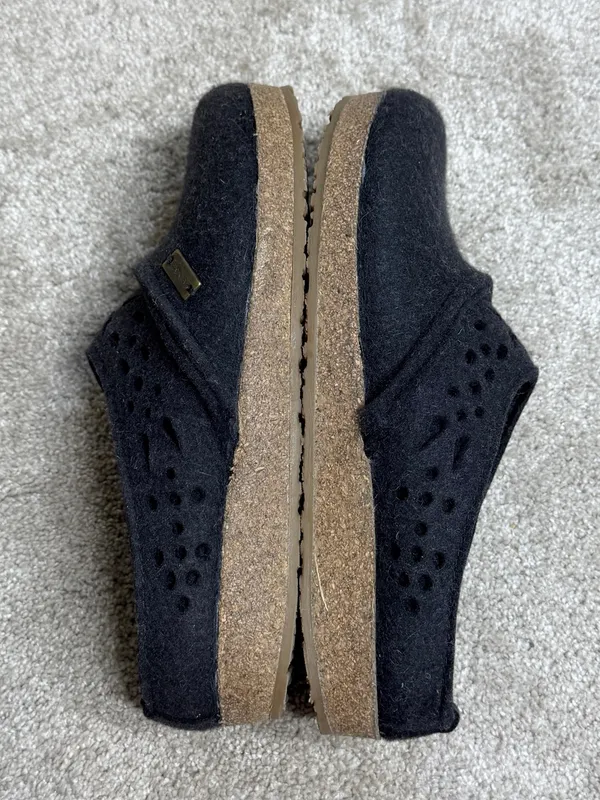 Haflinger Women’s Lacey Clog Shoes Slip On Wool in Charcoal Black 42/US 11 - Image 8