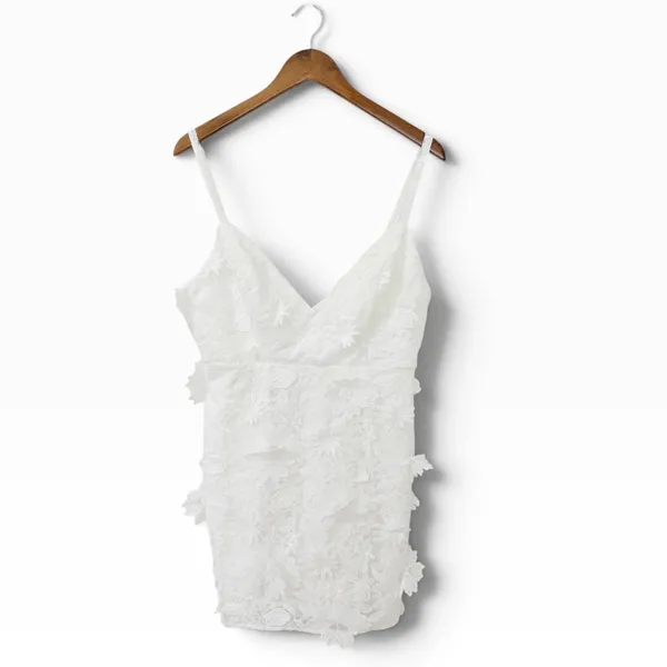 Lulus Exceedingly Lovely White Applique Floral Backless Mini Dress size L - Image 4