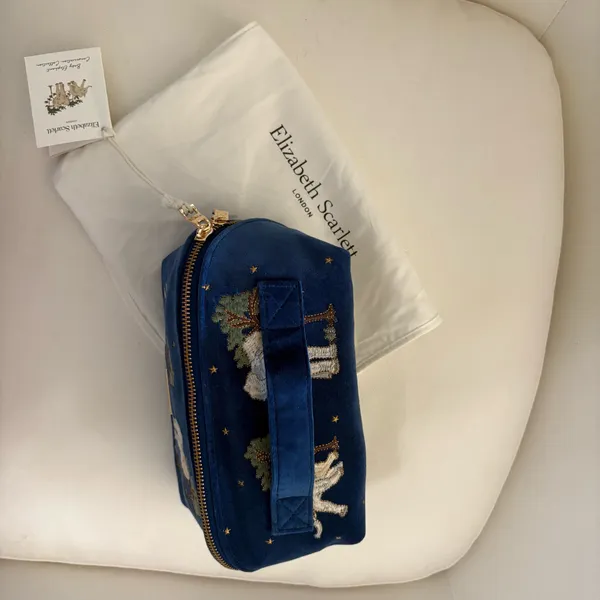 Velvet makeup bag Blue - Image 6