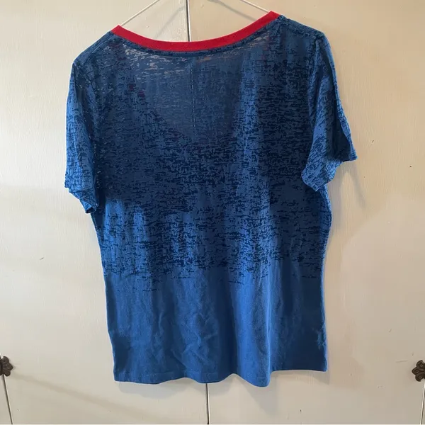 Genuine Merchandise MLB Merch Cubs Burnout V Neck‎ - Image 2
