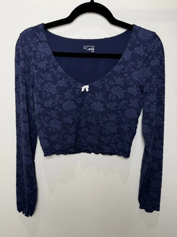 OFFLINE by Aerie Treat Yourself Navy Floral Eyelet Lace Crop Long Sleeve Top M - Image 8