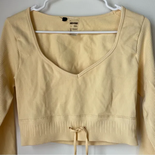 Bo + Tee Ribbed Long Sleeve Active Crop Top - Image 4