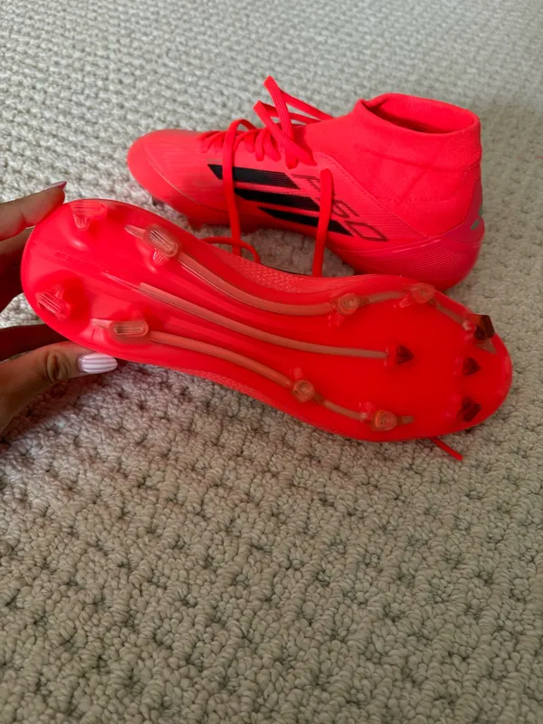 Adidas f50 soccer cleats - Image 4