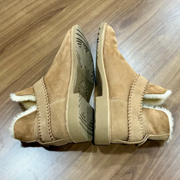 UGG McKay Chestnut Suede Shearling Ankle Boots Booties Women’s Size 9 EUC - Image 7