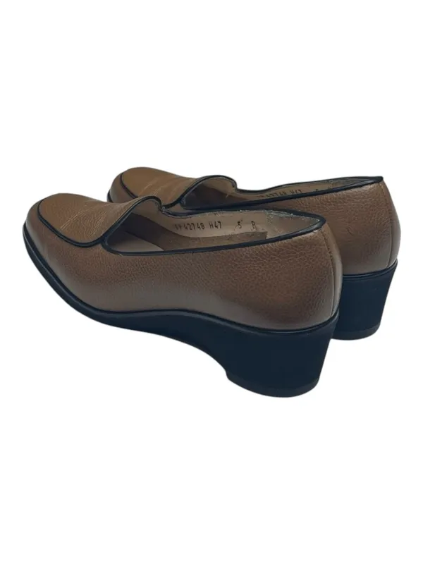 Salvatore Ferragamo ✽ Sculptural Wedge Heel Loafers ✽ Golden Brown Leather ✽ 5M - Image 6