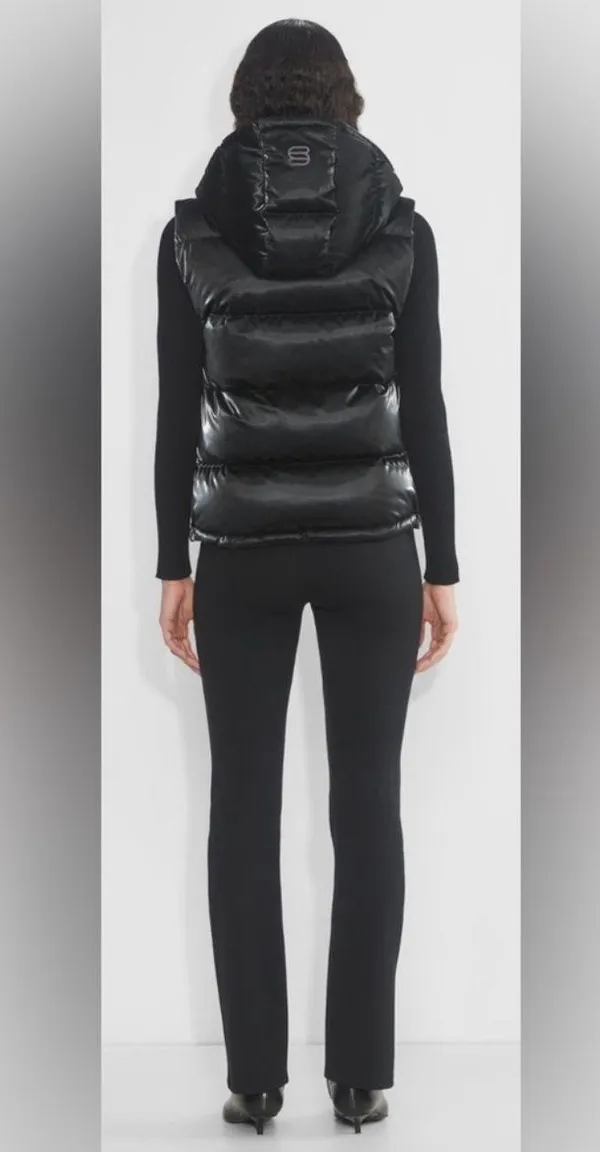 Aritzia The Super Puff Vest Liquid Shine - Image 12