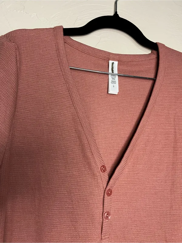 Athleta Wind Down Sleep Thermal Palermo Pink‎ Waffle Knit Henley Lounge Top - Image 5
