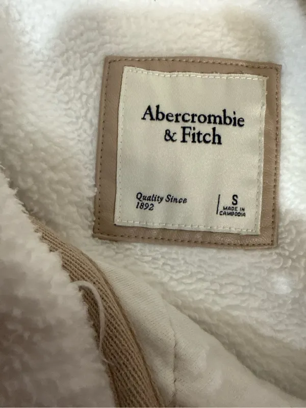 Abercrombie & Fitch White Sherpa Quilted Pullover Sweater Size S - Image 6