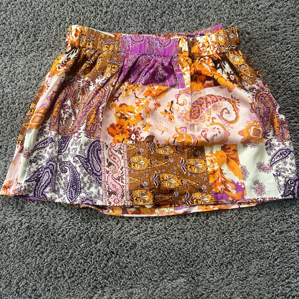 Pink Lily Skirt Mini - Image 2