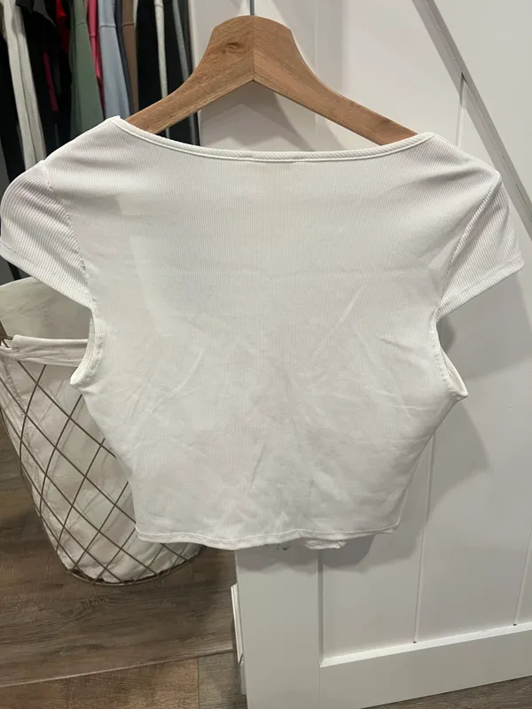 Amazon white going out top - Image 4