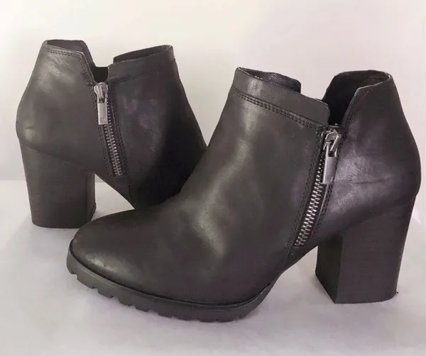 Lucky Brand Black Leather Ankle Boots - Image 10