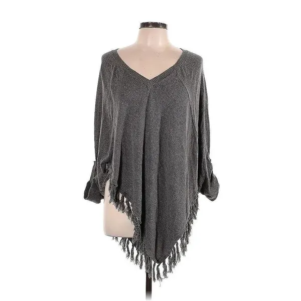 ✨VENUS Gray V-Neck Fringe Tassel Hem Button Cuff Sz S Poncho Sweater✨ - Image 9