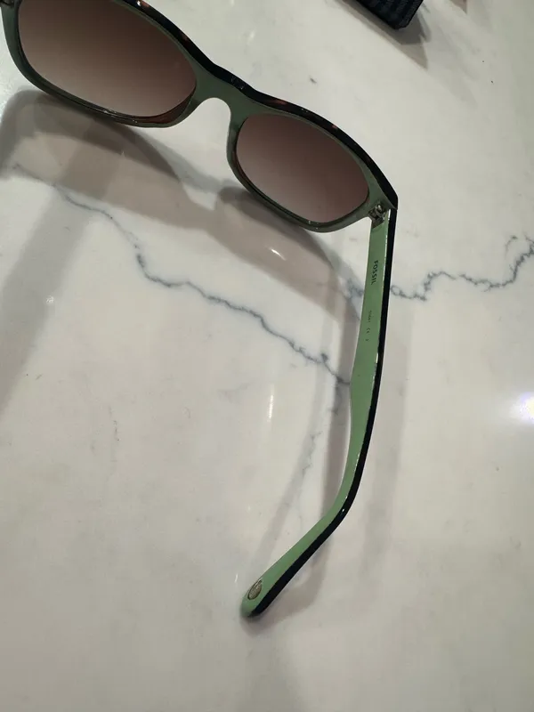 Fossil Sunglasses - Image 3