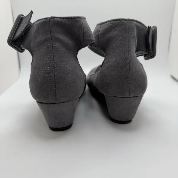 DexFlex Comfort‎ J. Renee Gray Faux Suede Wedge Strap Heels Women's 6.5 EU 38 - Image 5