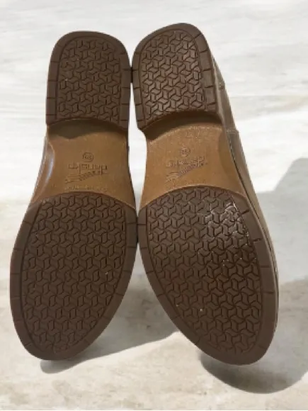 Dansko Michele Chelsea Boot, Tan Waxy Brush Off, Size EU38/US7.5 NWOT - Image 8