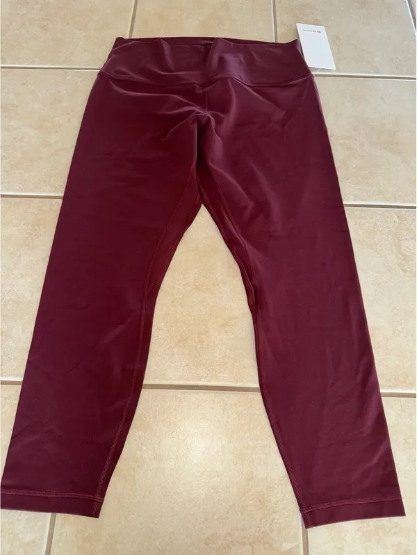 Lululemon Align High Rise 25” Red Merlot Size 14 NWT - Image 3