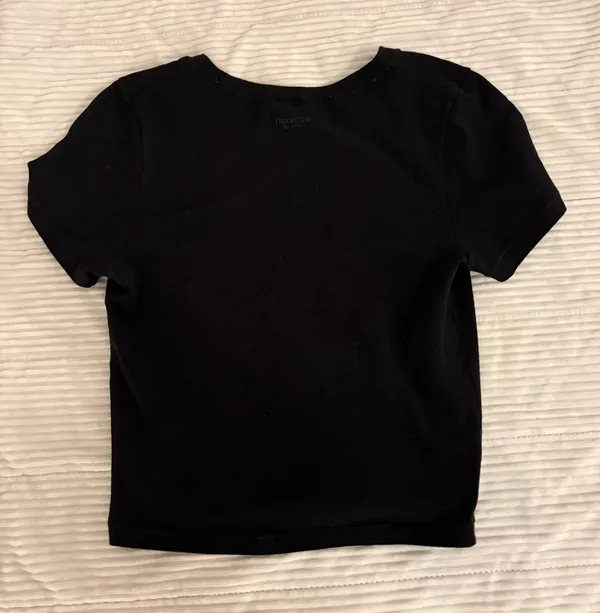 Black tee - Image 2