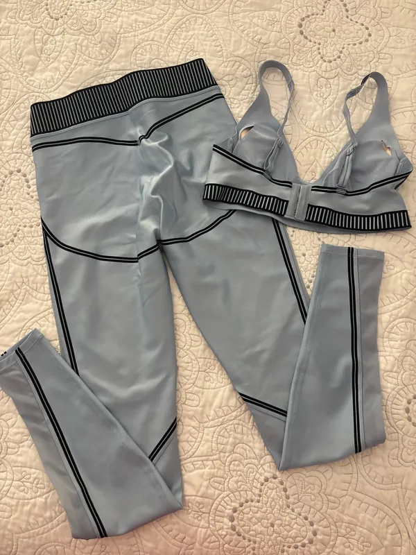 Alo Airlift Leggings Set Yoga Bra - Image 2