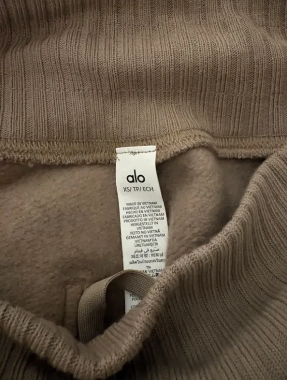 Alo Serenity Wide Leg Sweatpants XS - Image 6