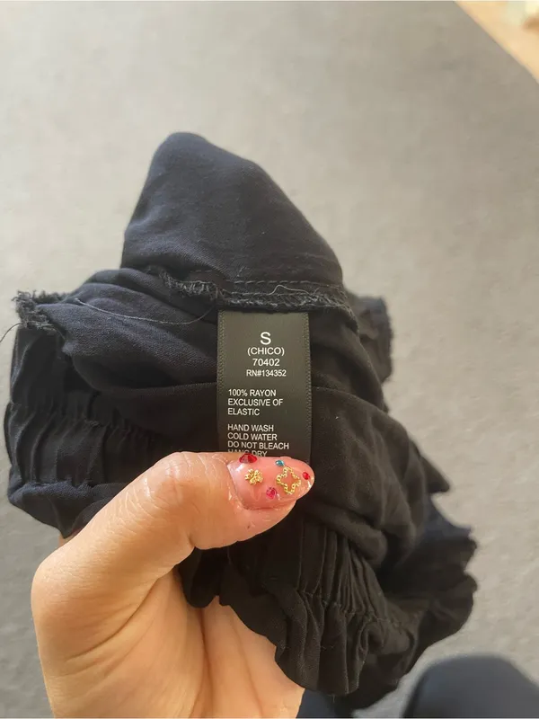 chic Black High-Waist Paperbag Tie Shorts - Image 3