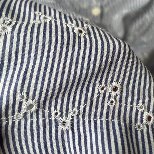LOFT blue and white striped eyelet blouse Sz Medium - Image 12