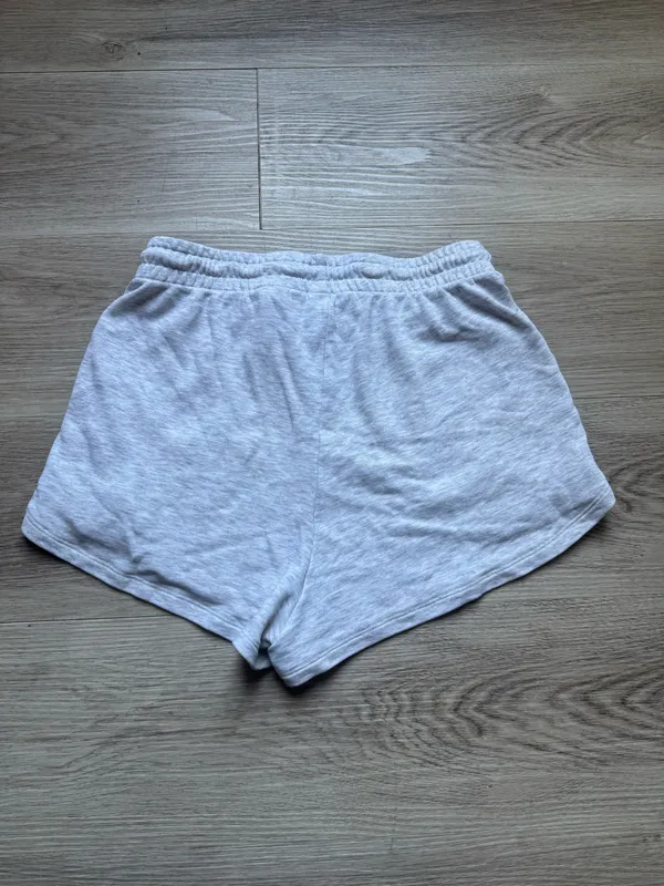 Women's Light Gray H&M Lounge Shorts - Image 3