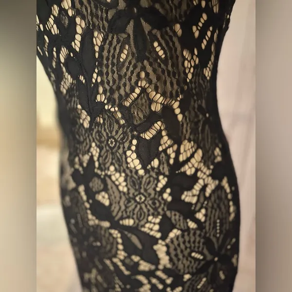“love, Fire” Black Lace Bodycon Midi Dress, Size S/P - Image 7
