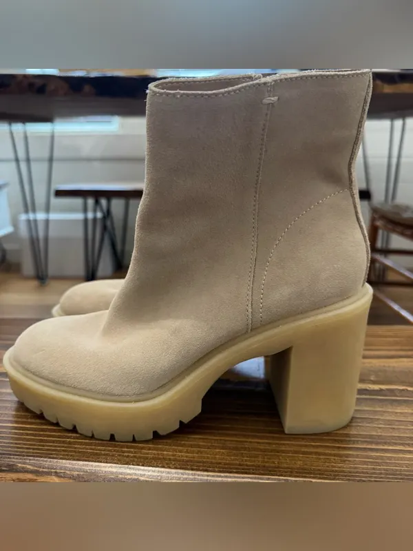 Dolce Vita BOOTIES Dune Suede SIZE 8 Platform Heel 3.5" Zipper on Side - Image 6
