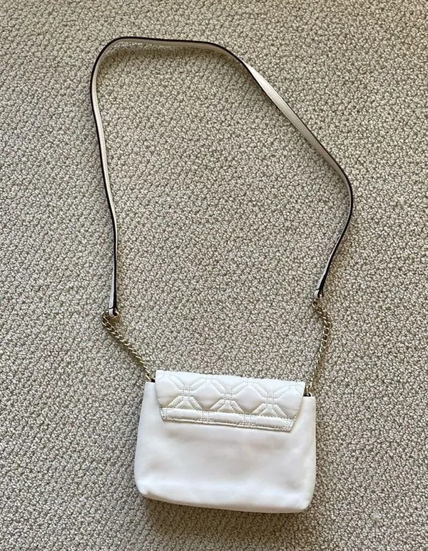Kate Spade Aster Court Naomi Crossbody Bag Purse Quilted White Red Lining VEUC - Image 7